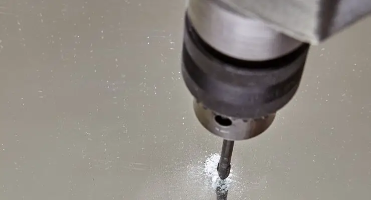 HOW TO DRILL A HOLE IN A GLASS